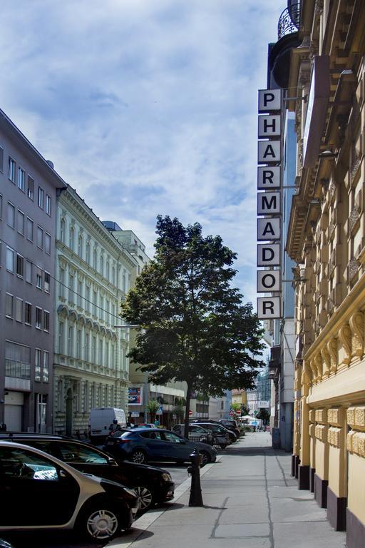Pension Pharmador Wien Ngoại thất bức ảnh